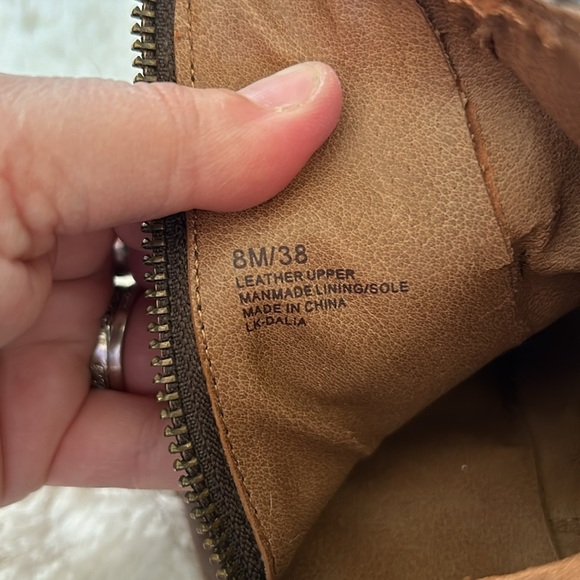 LUCKY BRAND LEATHER BOOTS 8/38 - Picture 10 of 12